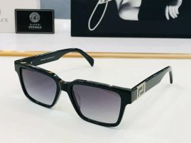 Picture of Versace Sunglasses _SKUfw55116788fw